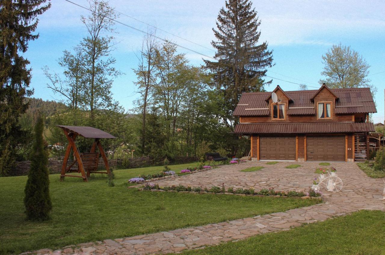 Villa Чорногірський Вітер Werchowyna Exterior foto